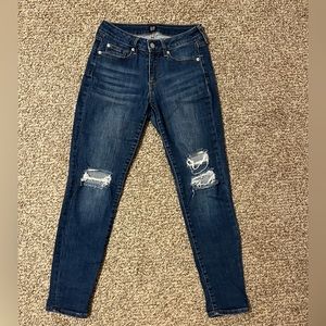 GAP True Skinny ripped jeans, size 27 curvy